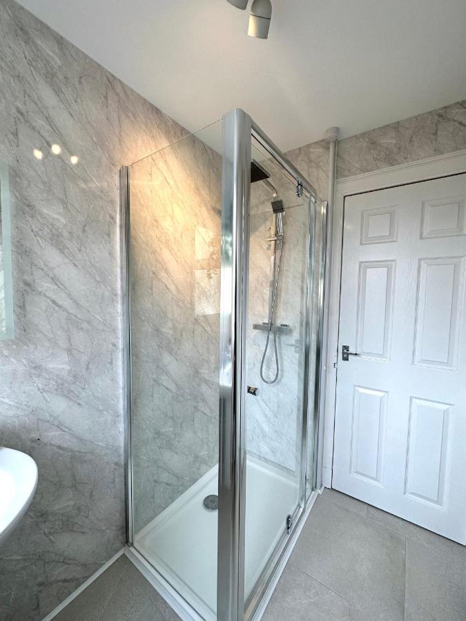 Stylish 3 Bedroom City Retreat Perth Kültér fotó